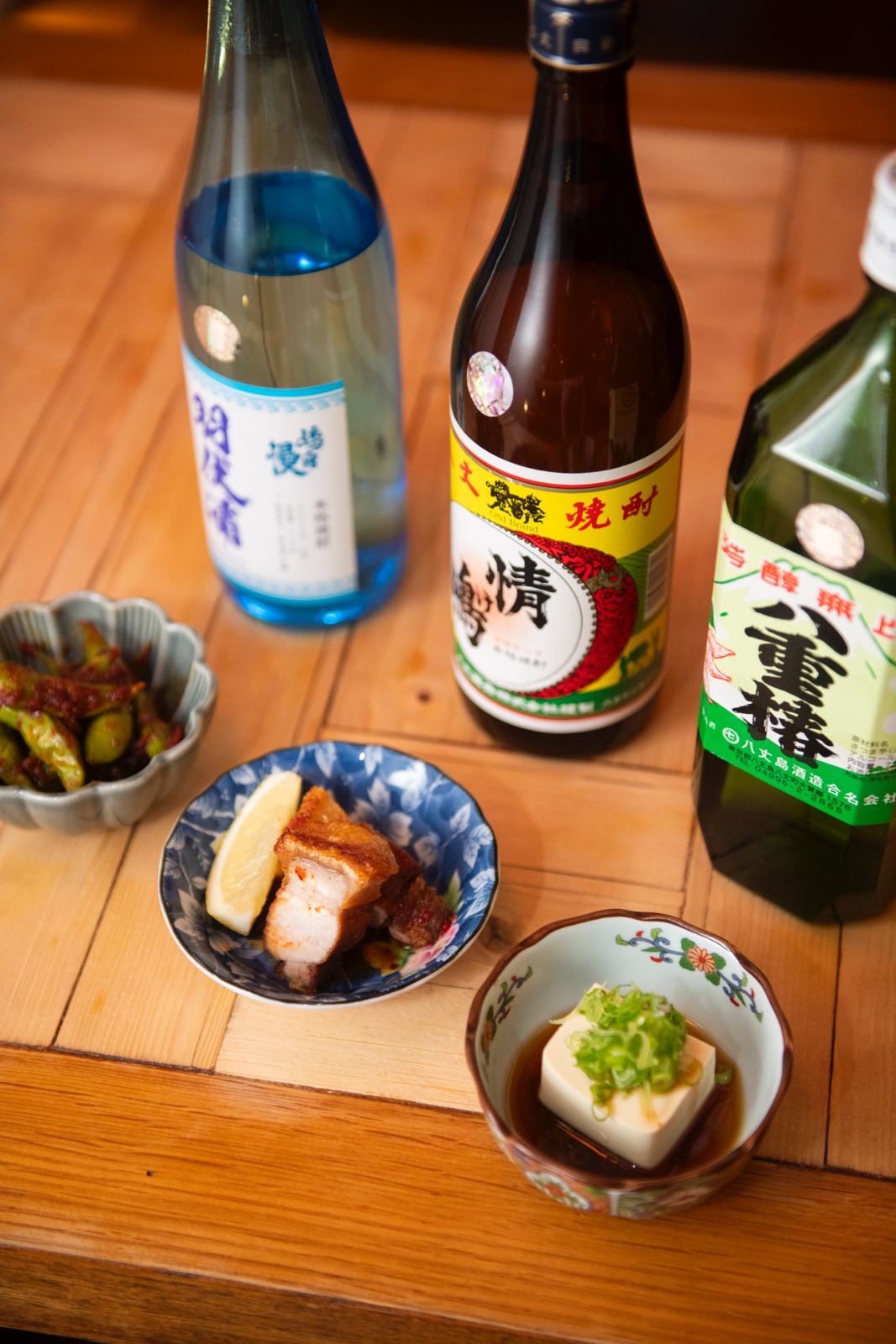 Yoizaru drinks and food